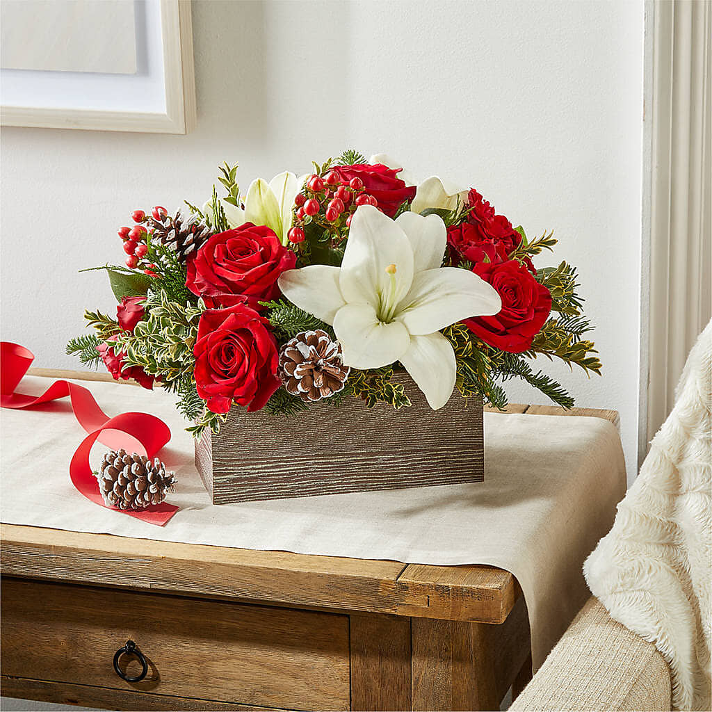 Snowy Wonderland Bouquet –  Amour Florist, Belford NJ