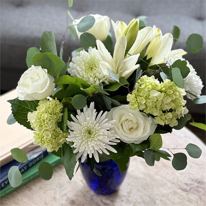 Snowy Dreams Bouquet –  Amour Florist, Belford NJ