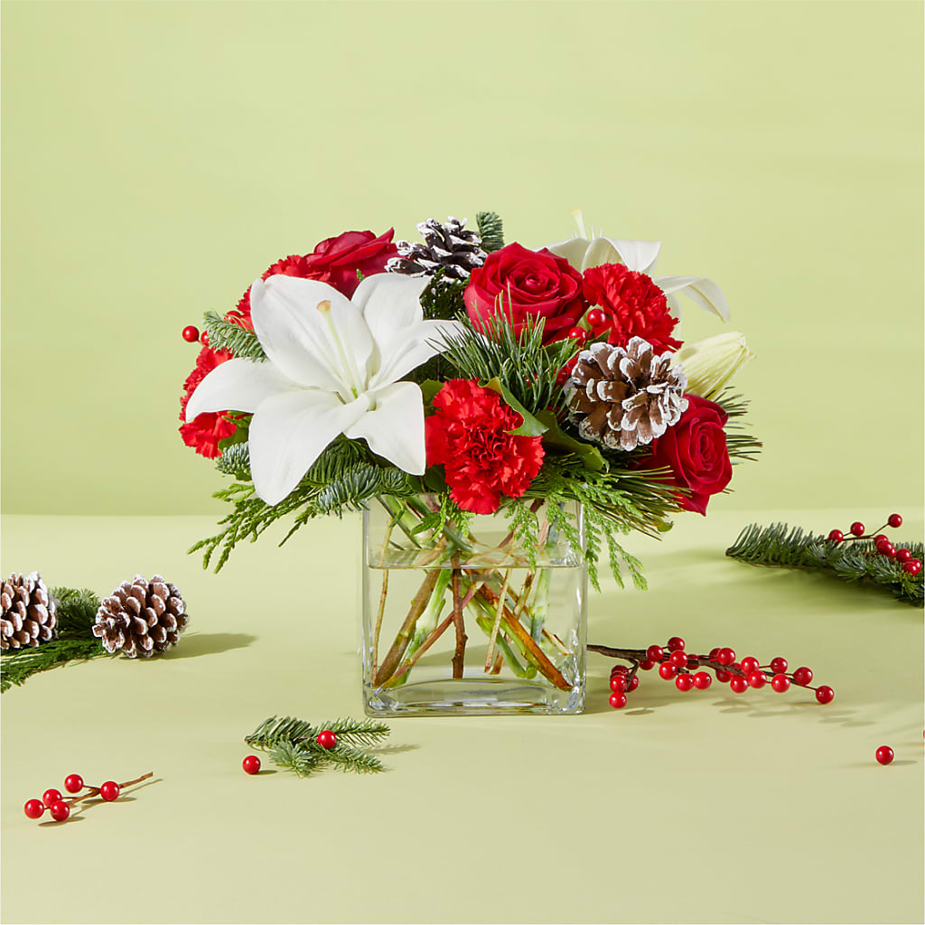 Glistening Icicles Bouquet –  Amour Florist, Belford NJ