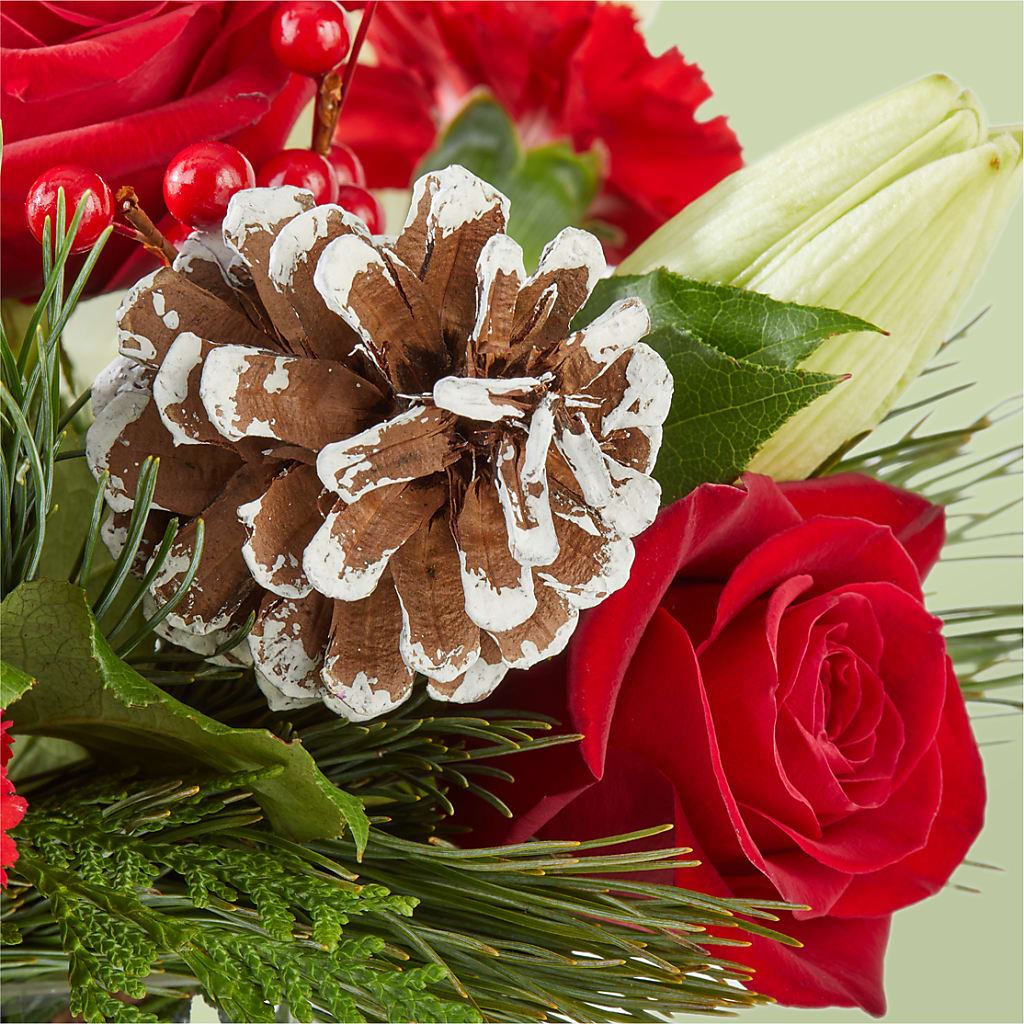 Glistening Icicles Bouquet –  Amour Florist, Belford NJ